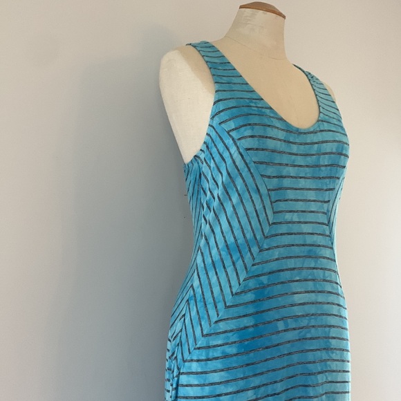 BUFFALO Capri blue, long, striped, high-low maxi dress, racer back. L - Picture 5 of 14